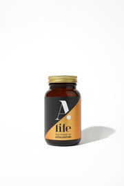 Řasa s přirozeným obsahem astaxanthinu